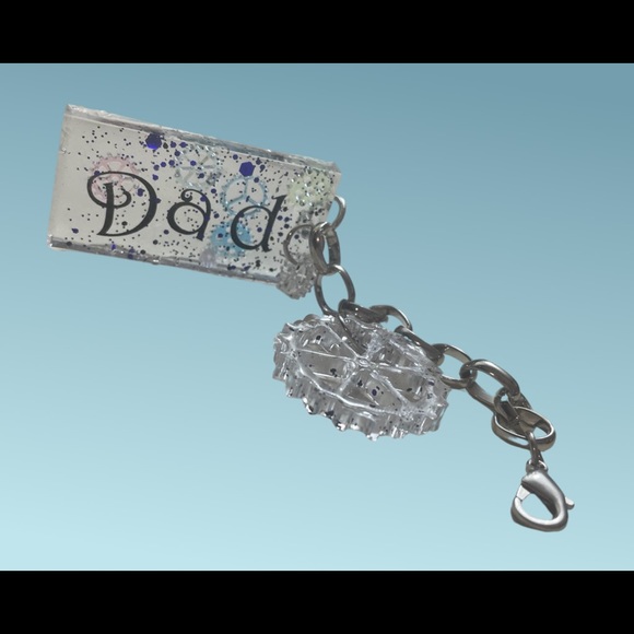 Handmade custom Dad Keychain- Customization and/or Personalization optional - Picture 2 of 3